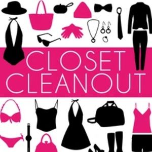 Beautiful dress in plum with lace slight bell sleeves